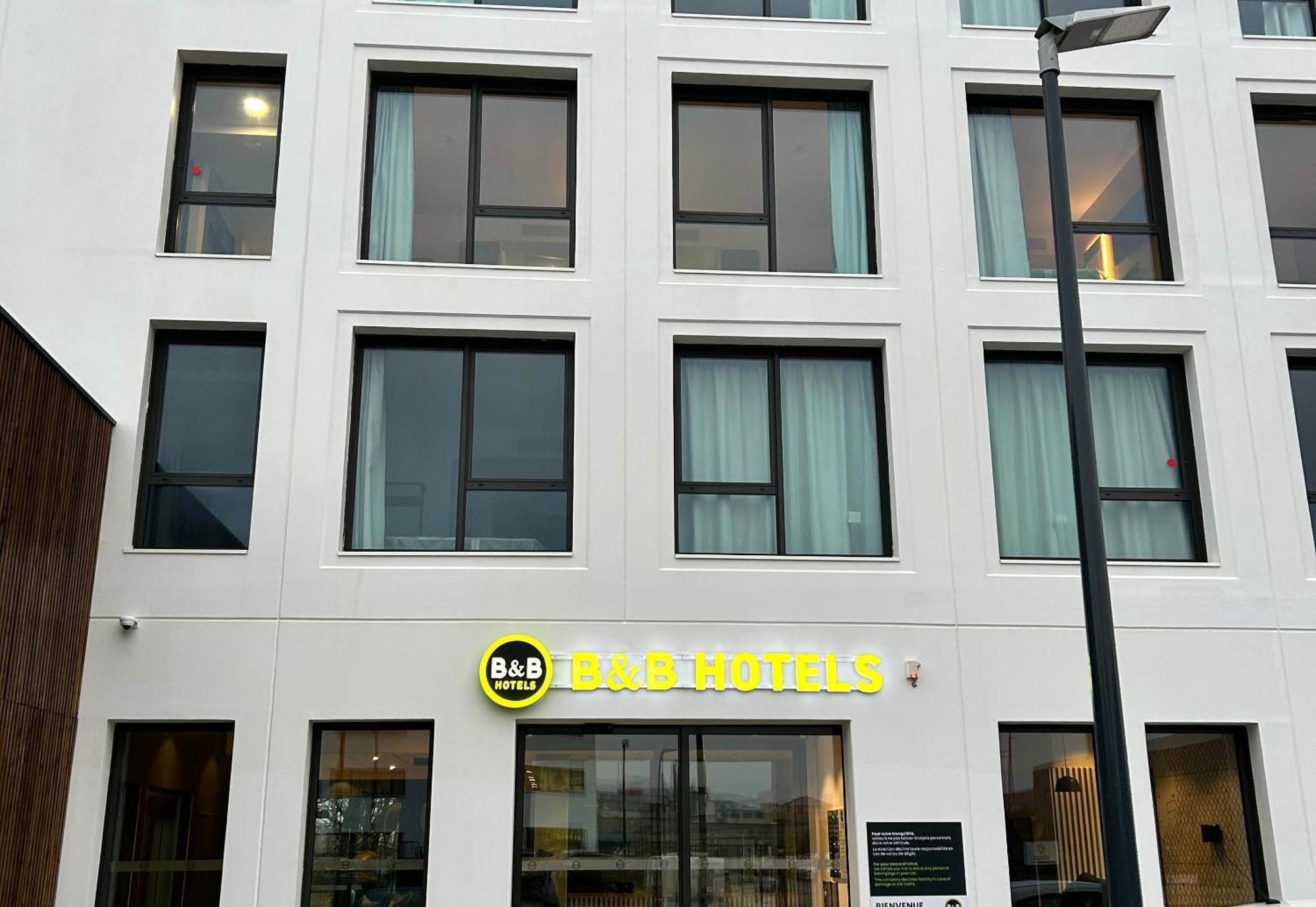 B&B Hotel Cergy Saint-Christophe Gare Екстериор снимка