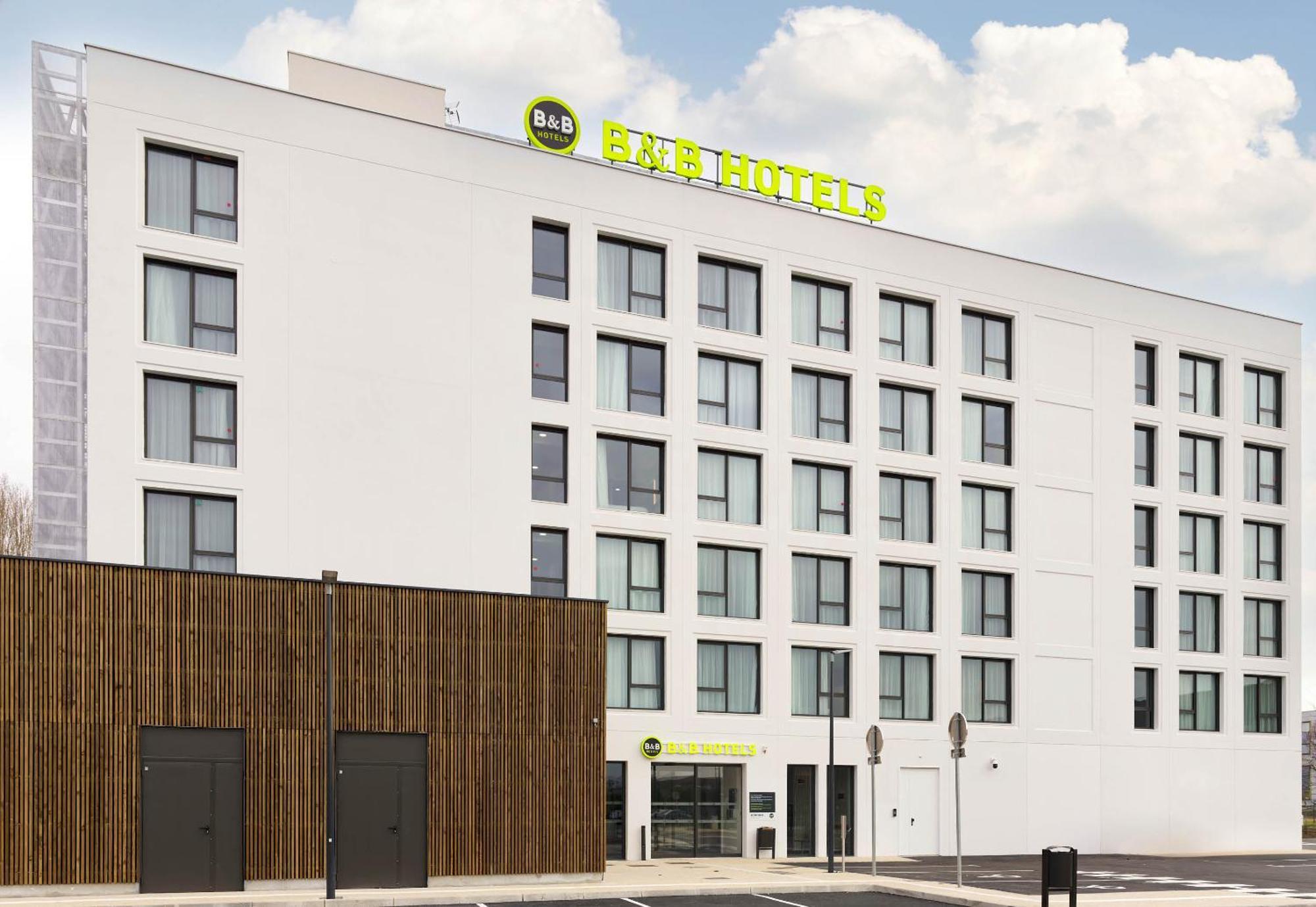 B&B Hotel Cergy Saint-Christophe Gare Екстериор снимка