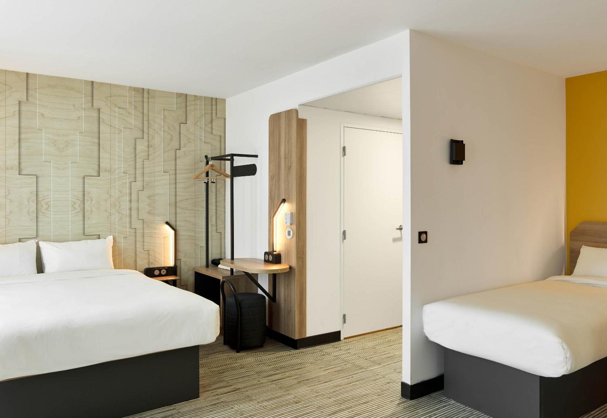B&B Hotel Cergy Saint-Christophe Gare Екстериор снимка